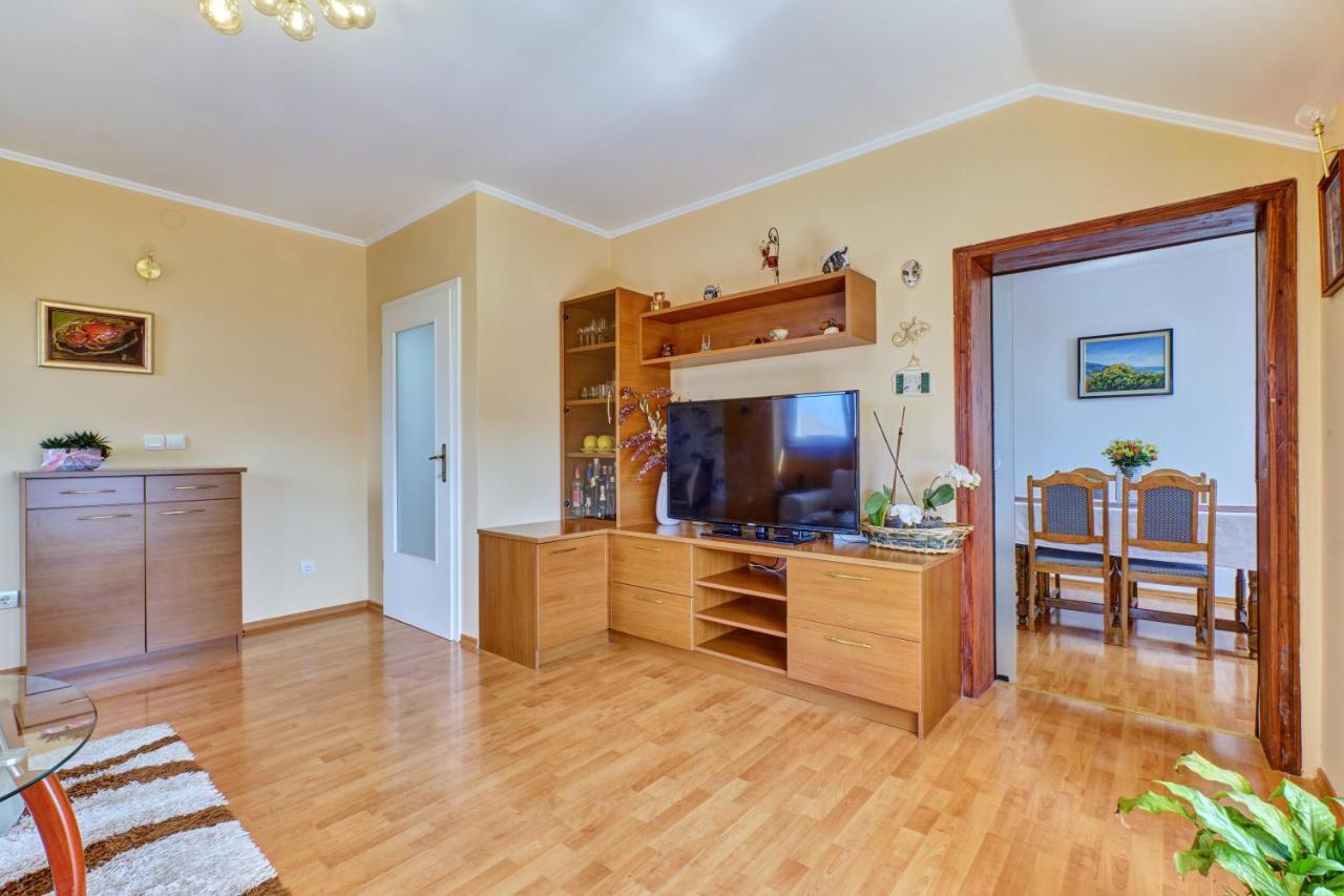 Apartment Dami Mali Lošinj Exterior foto